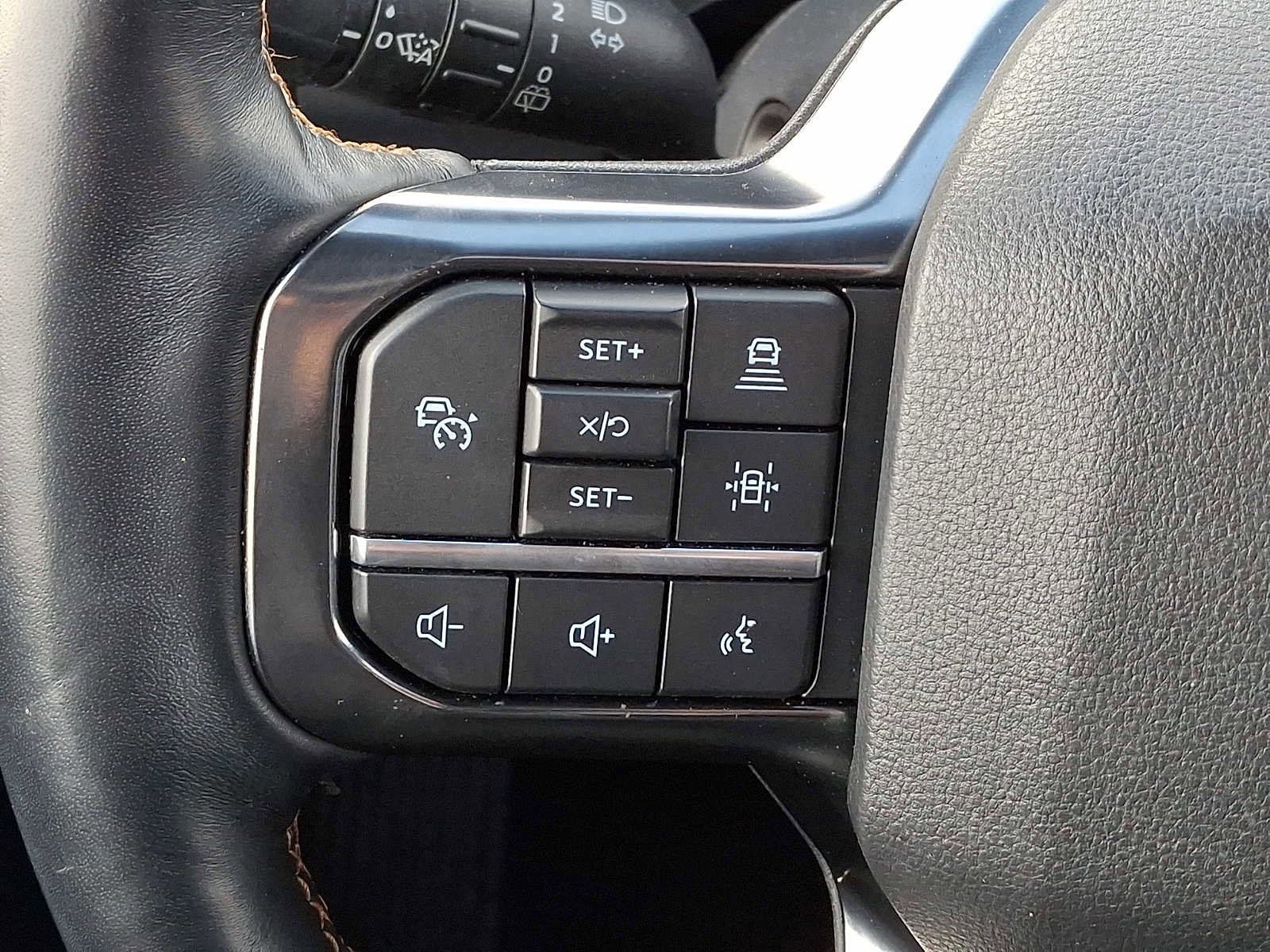 Certified 2022 Ford Expedition Max Platinum image 21