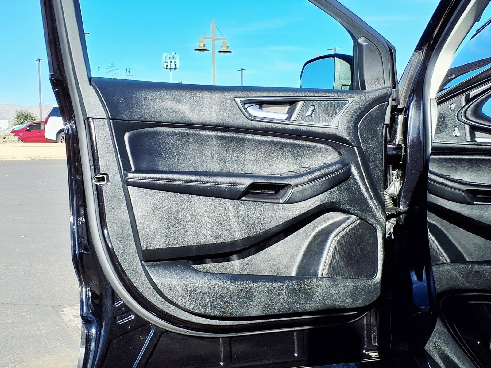 Certified 2024 Ford Edge SE image 20