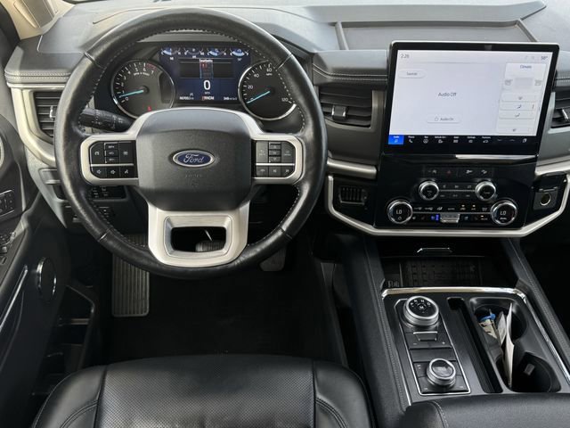 Certified 2024 Ford Expedition Max XLT image 11