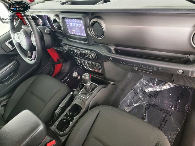 Used 2019 Jeep Wrangler Sport AWD/4WD image 18
