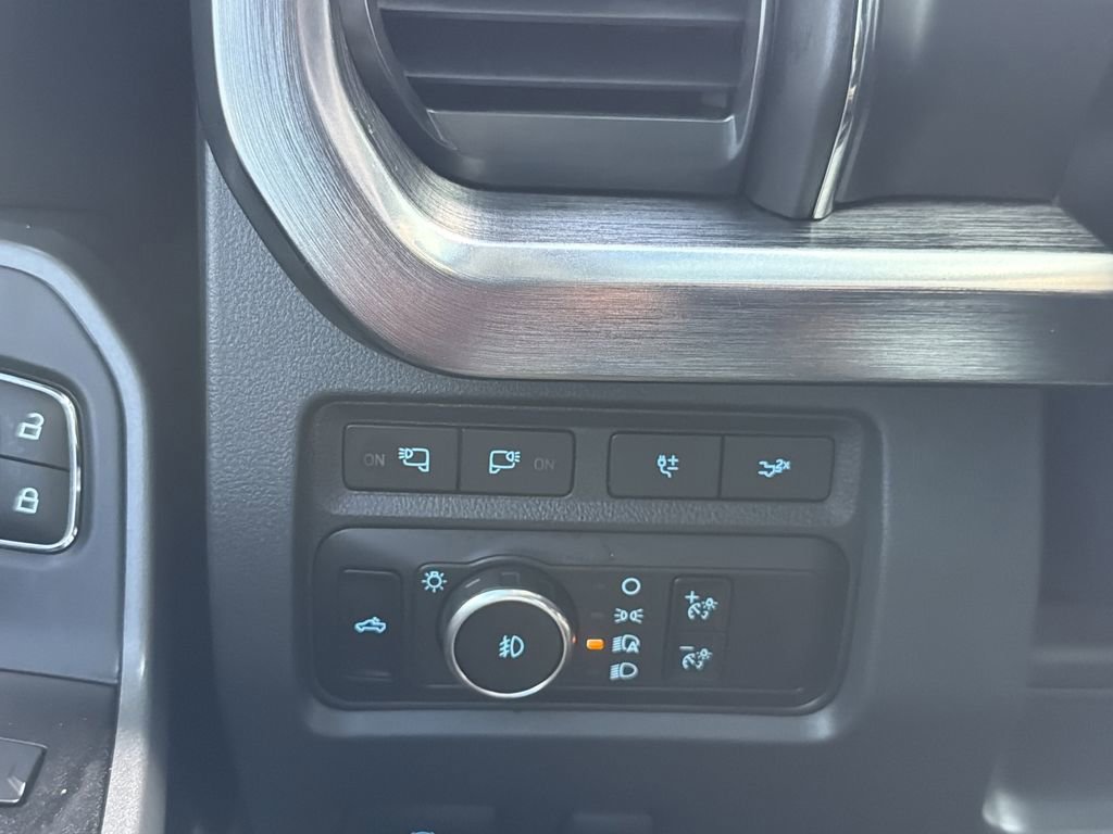 Certified 2023 Ford F250 Lariat w/ Lariat Ultimate Package AWD/4WD image 26