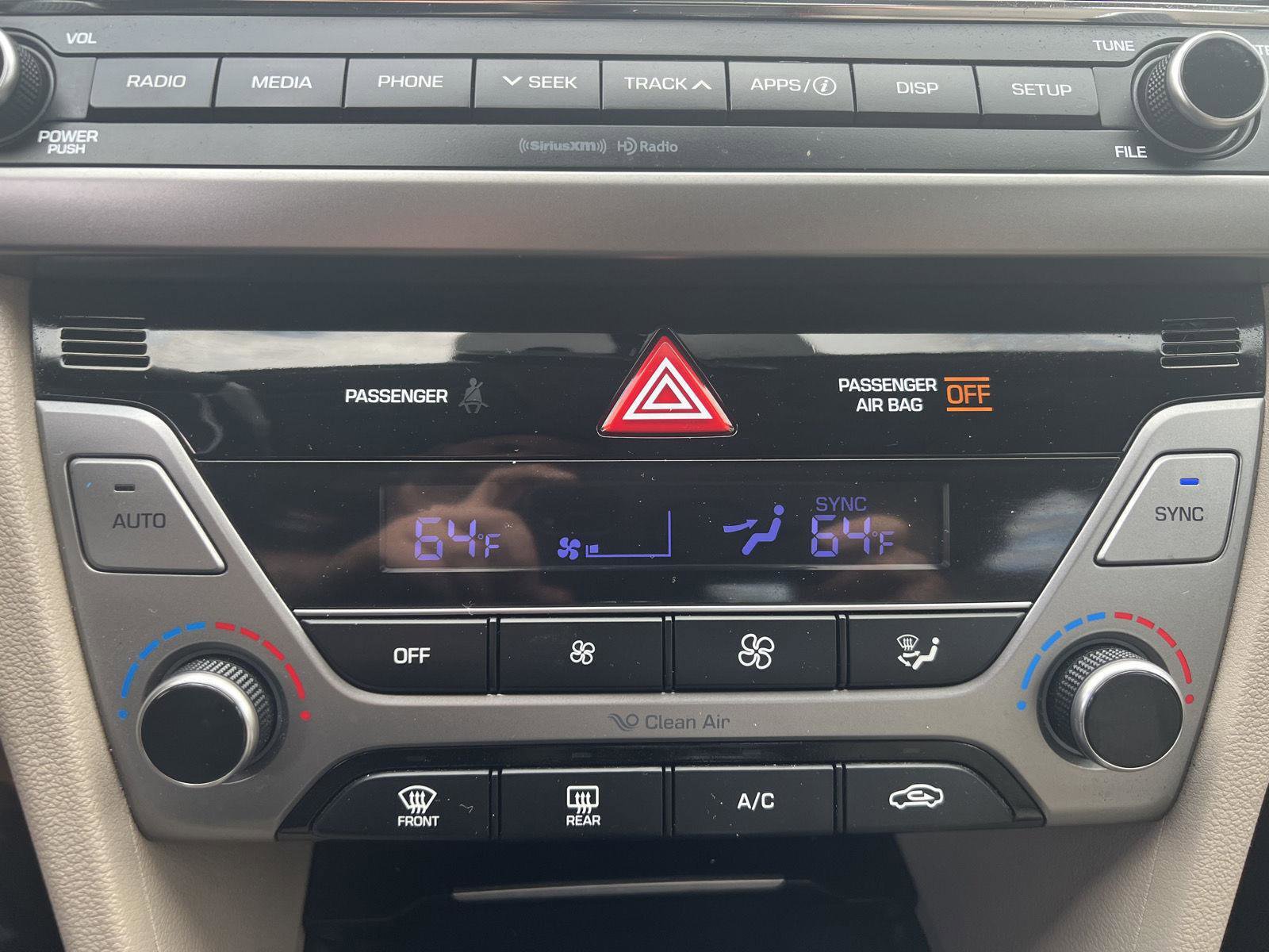 Used 2018 Hyundai Elantra Value Edition FWD image 13