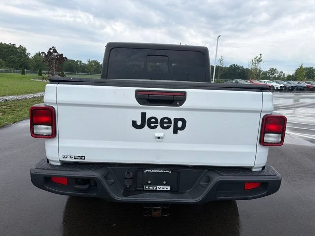 Used 2021 Jeep Gladiator Sport w/ Trailer Tow Package AWD/4WD image 9