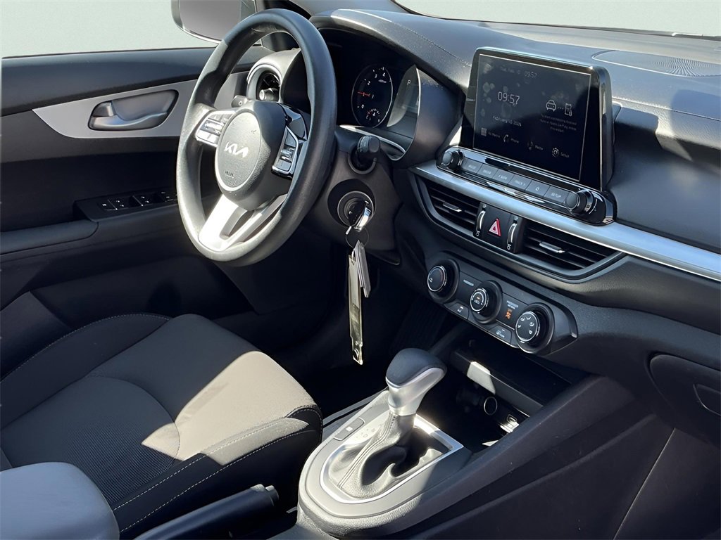 Used 2024 Kia Forte LXS image 16