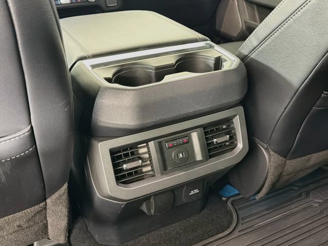 Certified 2023 Ford F450 Lariat w/ Lariat Ultimate Package AWD/4WD image 32