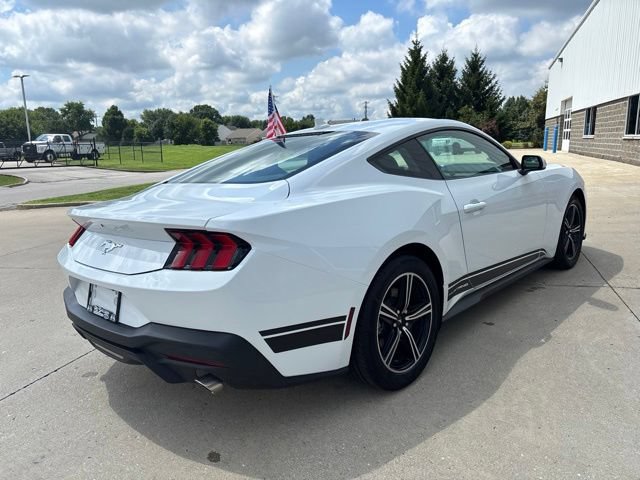 Certified 2025 Ford Mustang Coupe RWD image 7