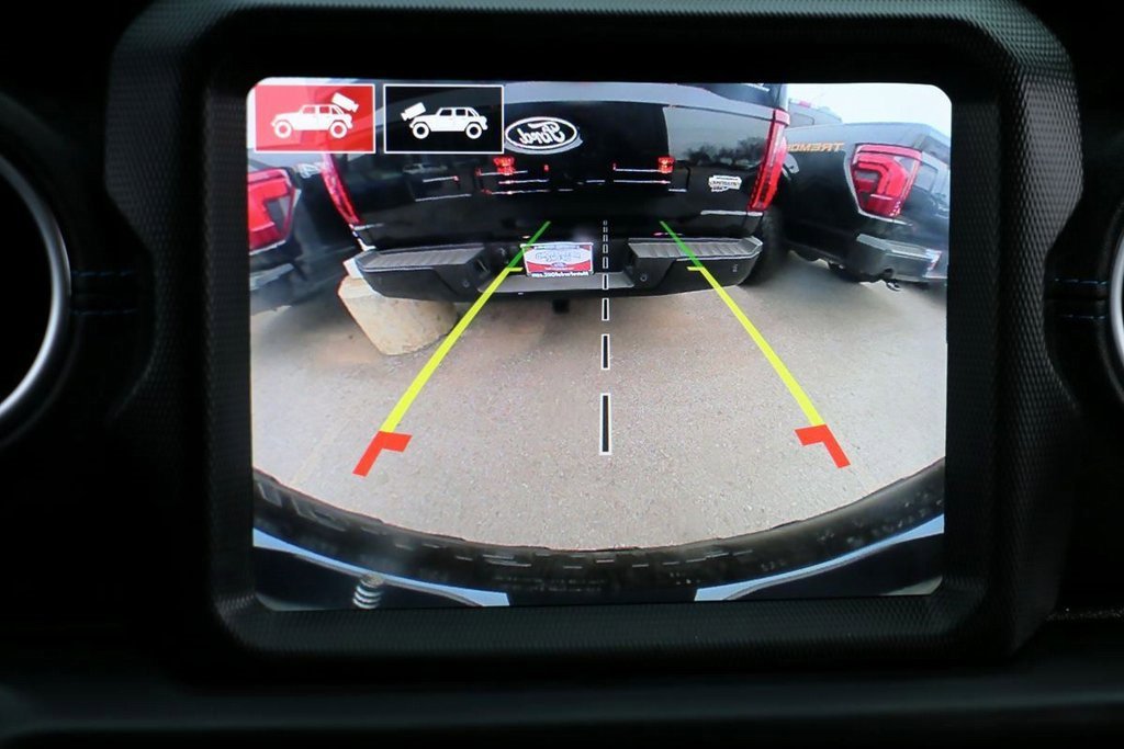 Used 2023 Jeep Wrangler Unlimited Rubicon 4xe w/ Steel Bumper Group image 12