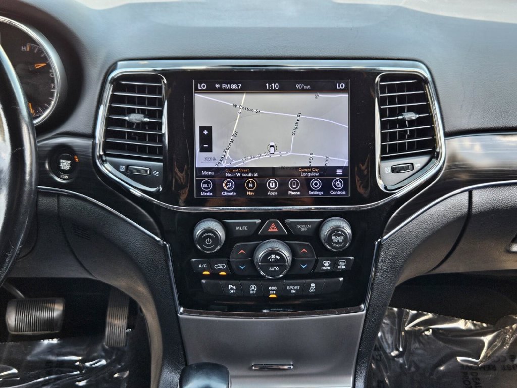 Used 2020 Jeep Grand Cherokee Limited AWD/4WD image 24