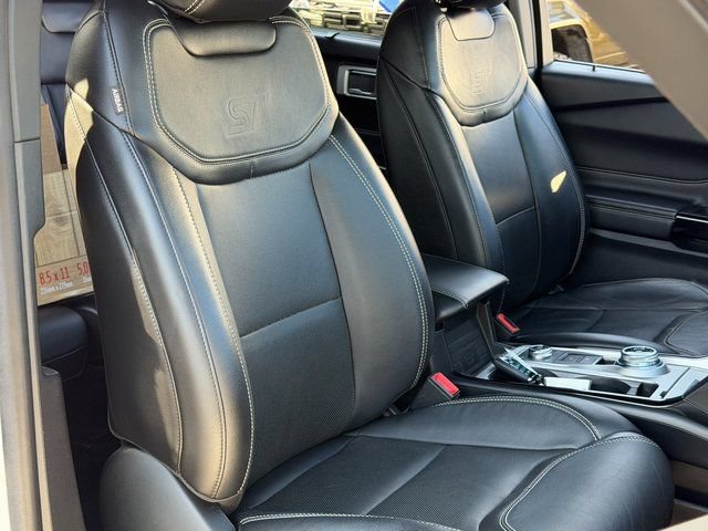 Certified 2022 Ford Explorer ST w/ ST Street Pack AWD/4WD image 38