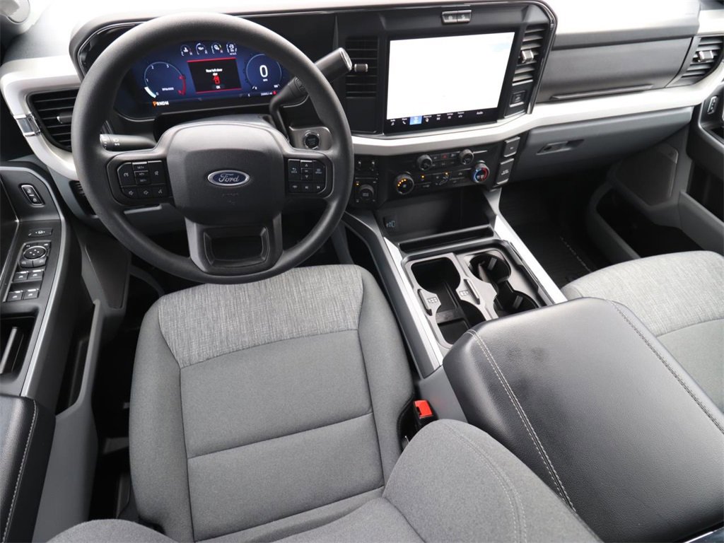 Certified 2025 Ford F250 XLT w/ Black Appearance Package image 11