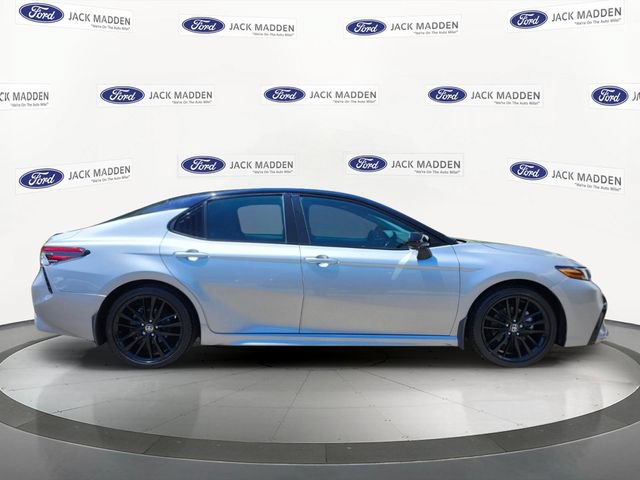 Used 2023 Toyota Camry XSE AWD/4WD image 6