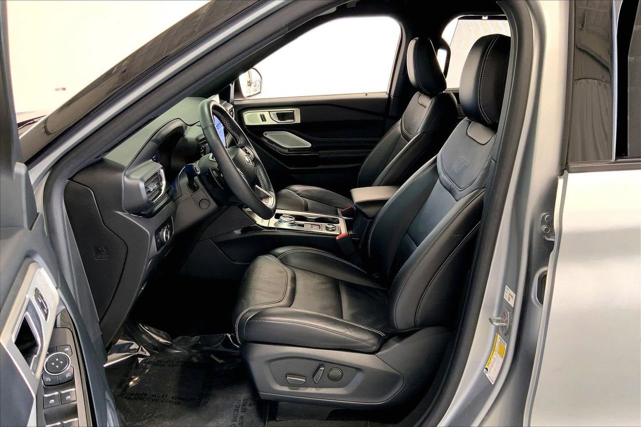 Certified 2023 Ford Explorer ST w/ Equipment Group 401A image 19