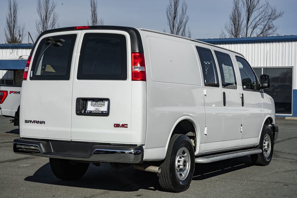 Used 2023 GMC Savana 2500 image 5