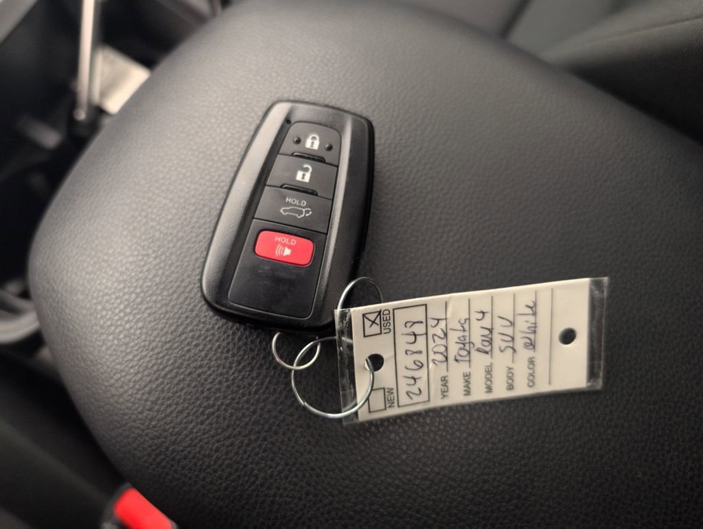 Used 2024 Toyota RAV4 XLE w/ Convenience Package image 46