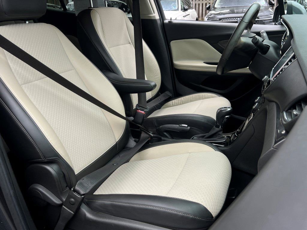 Used 2017 Buick Encore Preferred image 11