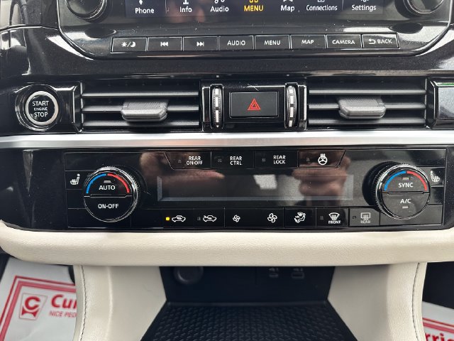Used 2022 Nissan Pathfinder SL w/ SL Black Package AWD/4WD image 19