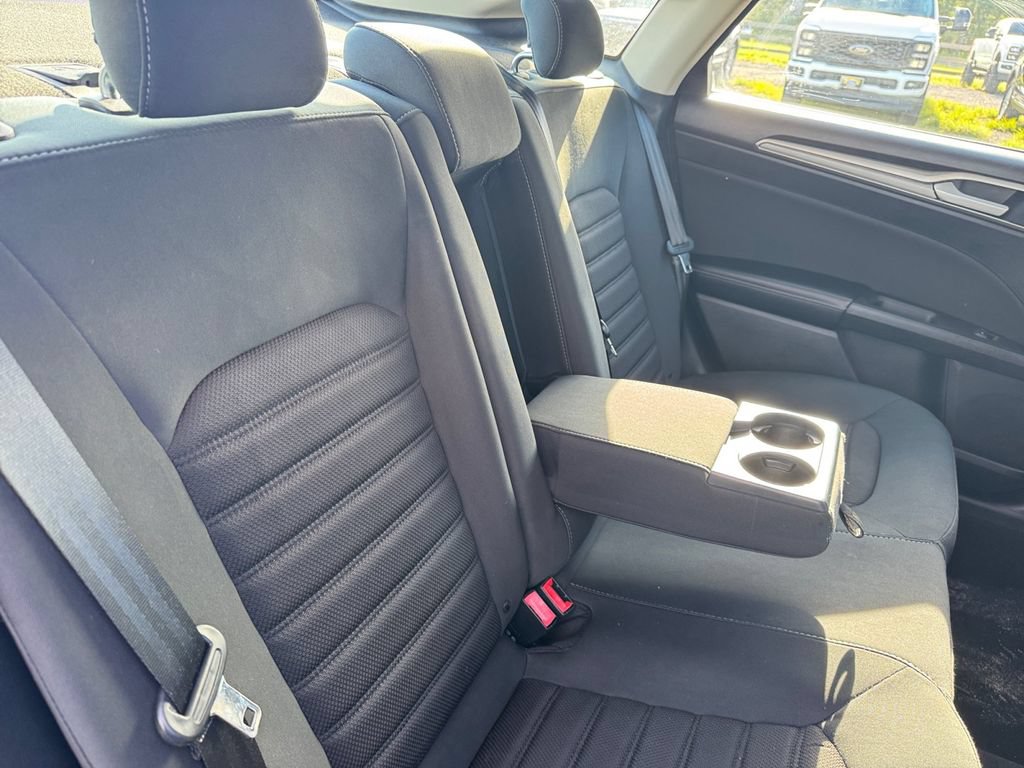 Certified 2019 Ford Fusion SE FWD image 25