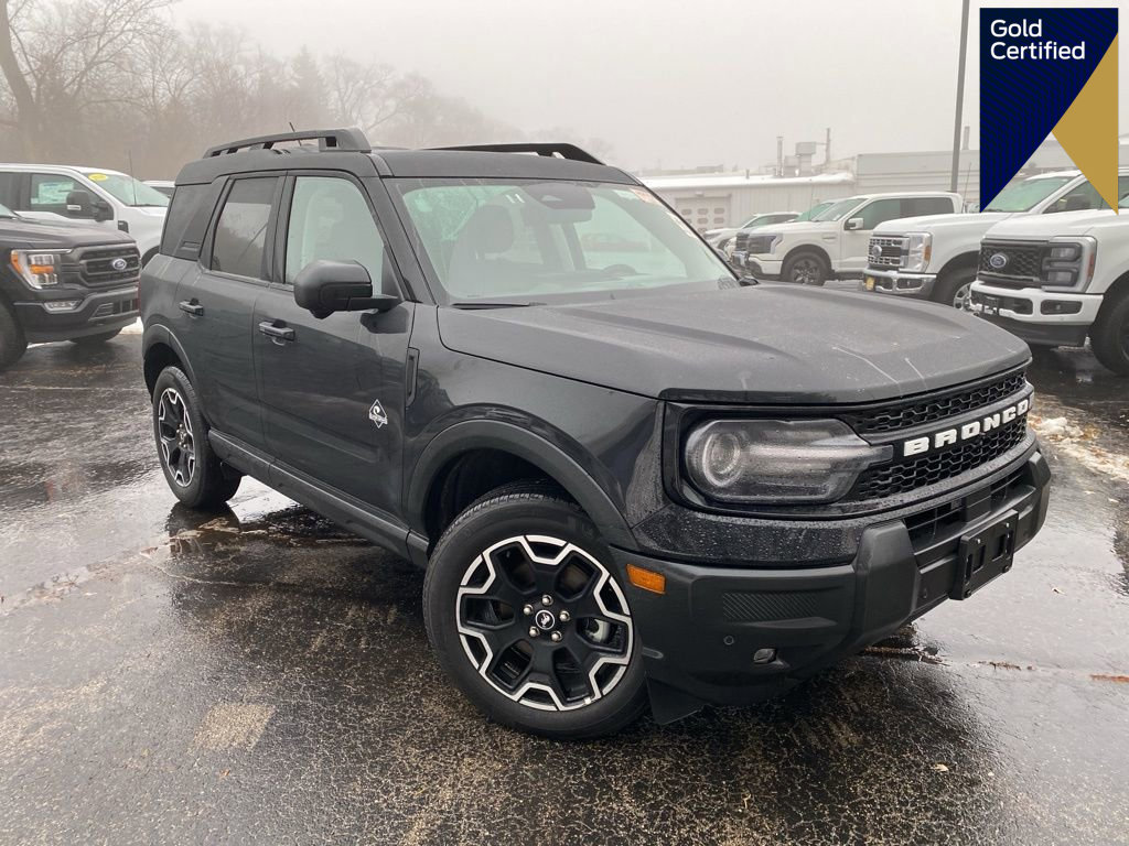 Certified 2025 Ford Bronco Sport Outer Banks w/ Outer Banks Tech Package+ image 1