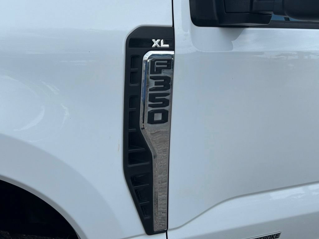 Certified 2023 Ford F350 XL w/ XL Chrome Package RWD image 18