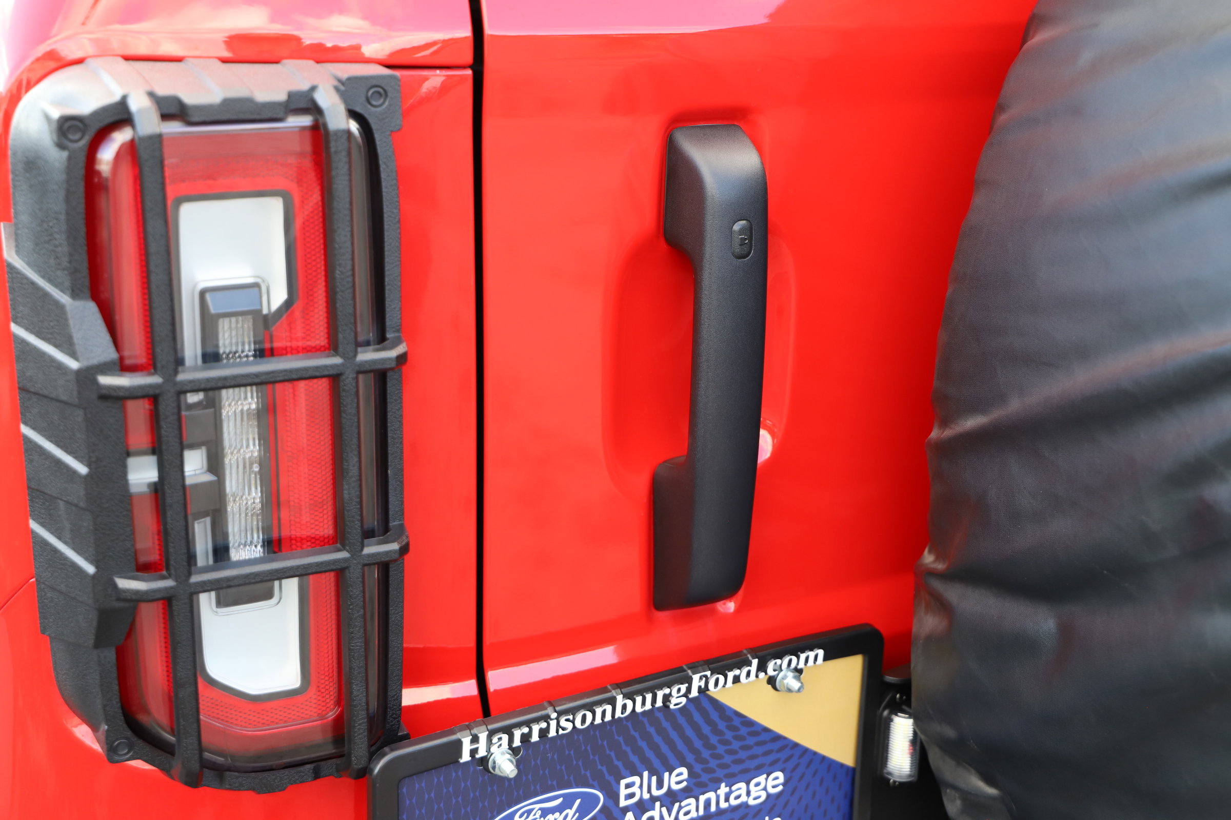 Certified 2022 Ford Bronco Wildtrak image 9