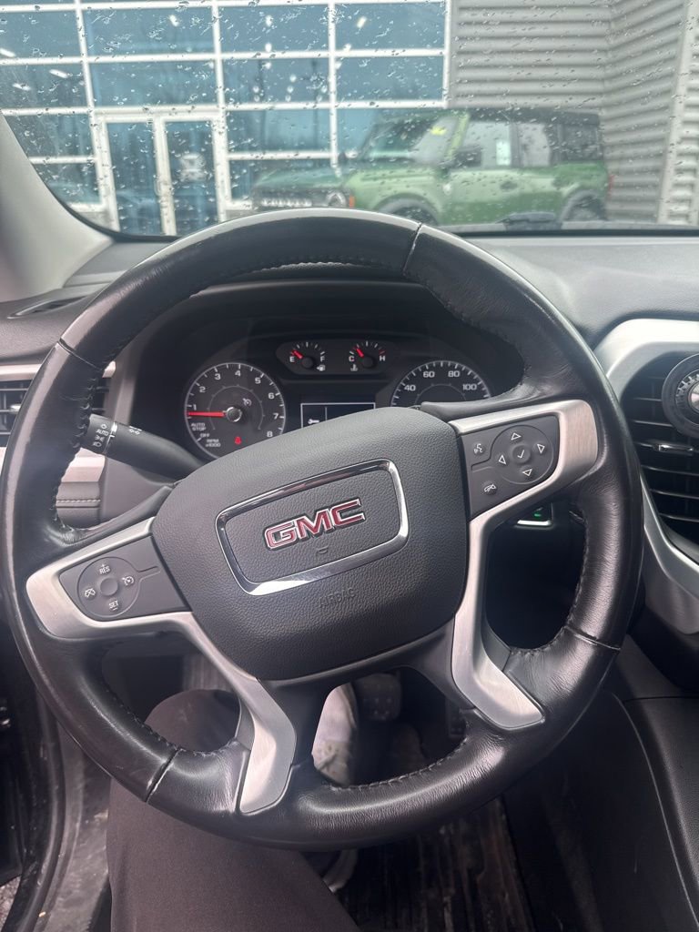 Used 2018 GMC Acadia SLE image 6