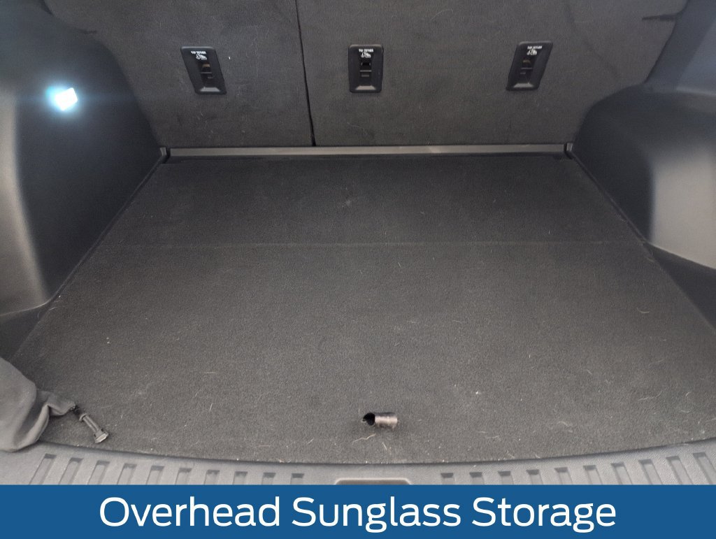 Used 2026 GMC Terrain Elevation w/ Elevation Premium Package FWD image 30