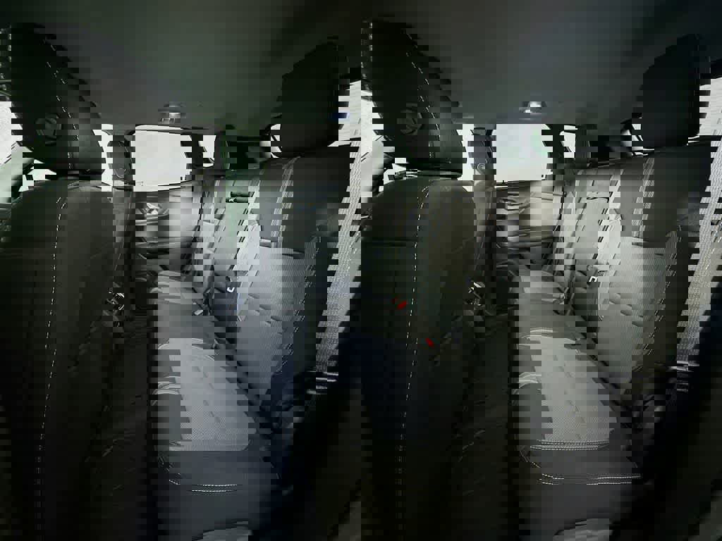 Used 2023 Chevrolet Blazer LT w/ Convenience Package image 17