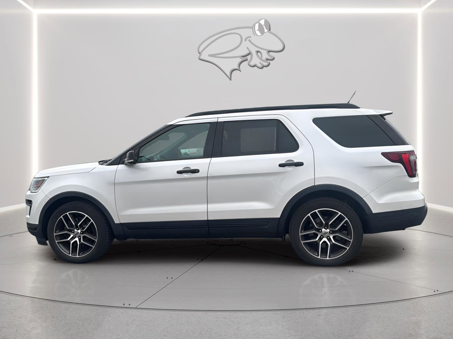 Certified 2019 Ford Explorer Sport image 13