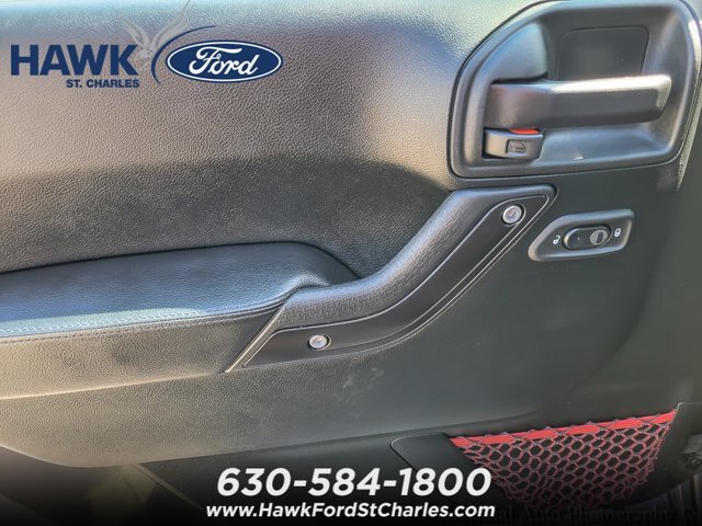 Used 2018 Jeep Wrangler Unlimited Rubicon AWD/4WD image 16