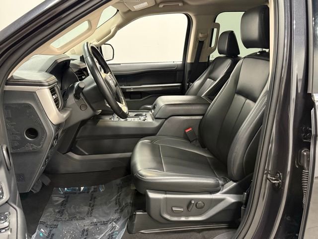 Certified 2024 Ford Expedition XLT image 14