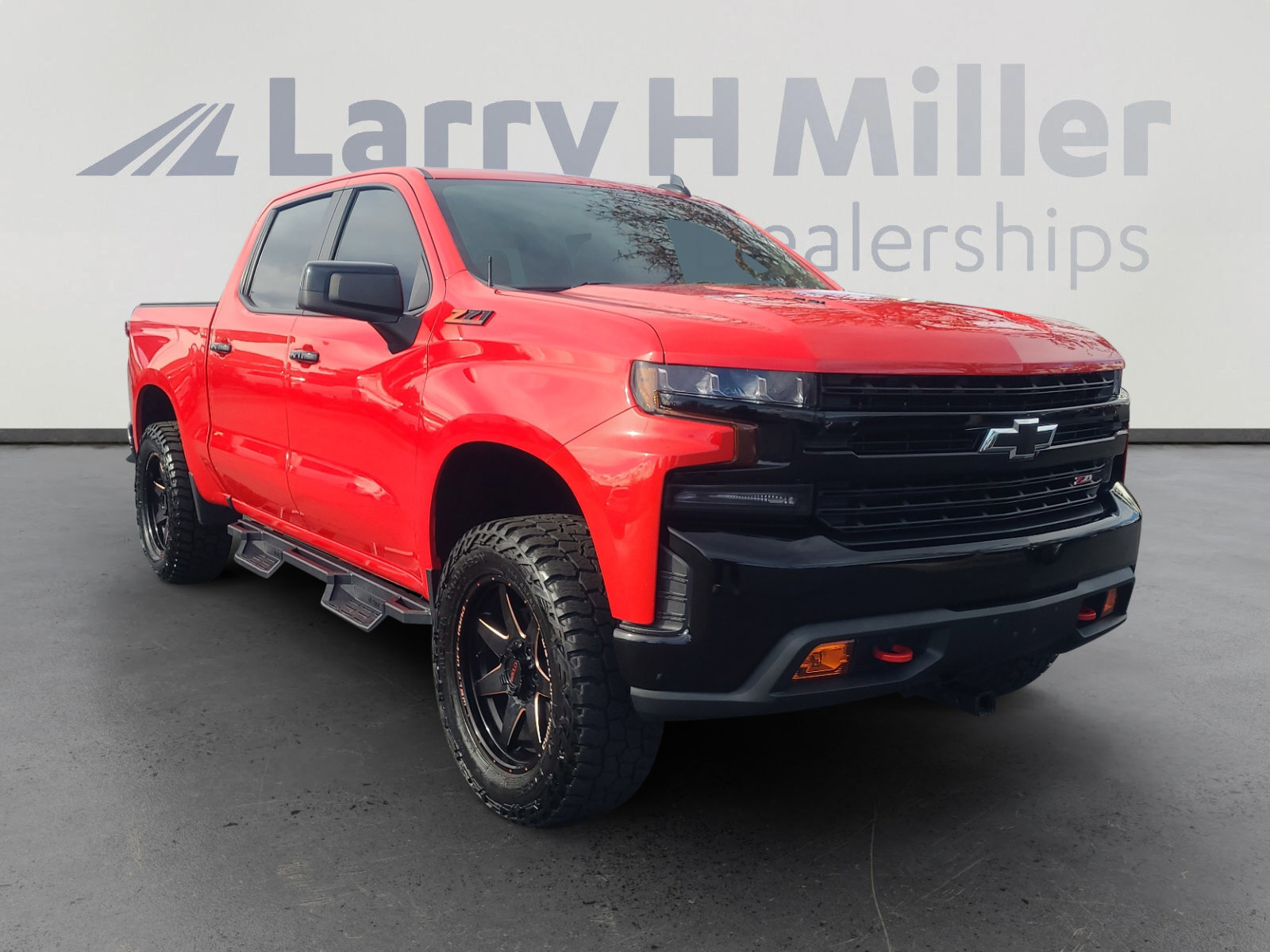 Used 2020 Chevrolet Silverado 1500 LT Trail Boss image 7
