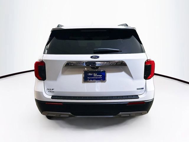 Certified 2020 Ford Explorer XLT w/ Equipment Group 202A image 4