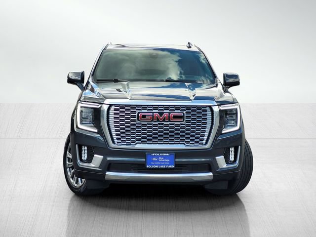 Used 2021 GMC Yukon Denali w/ Denali Premium Package AWD/4WD image 2
