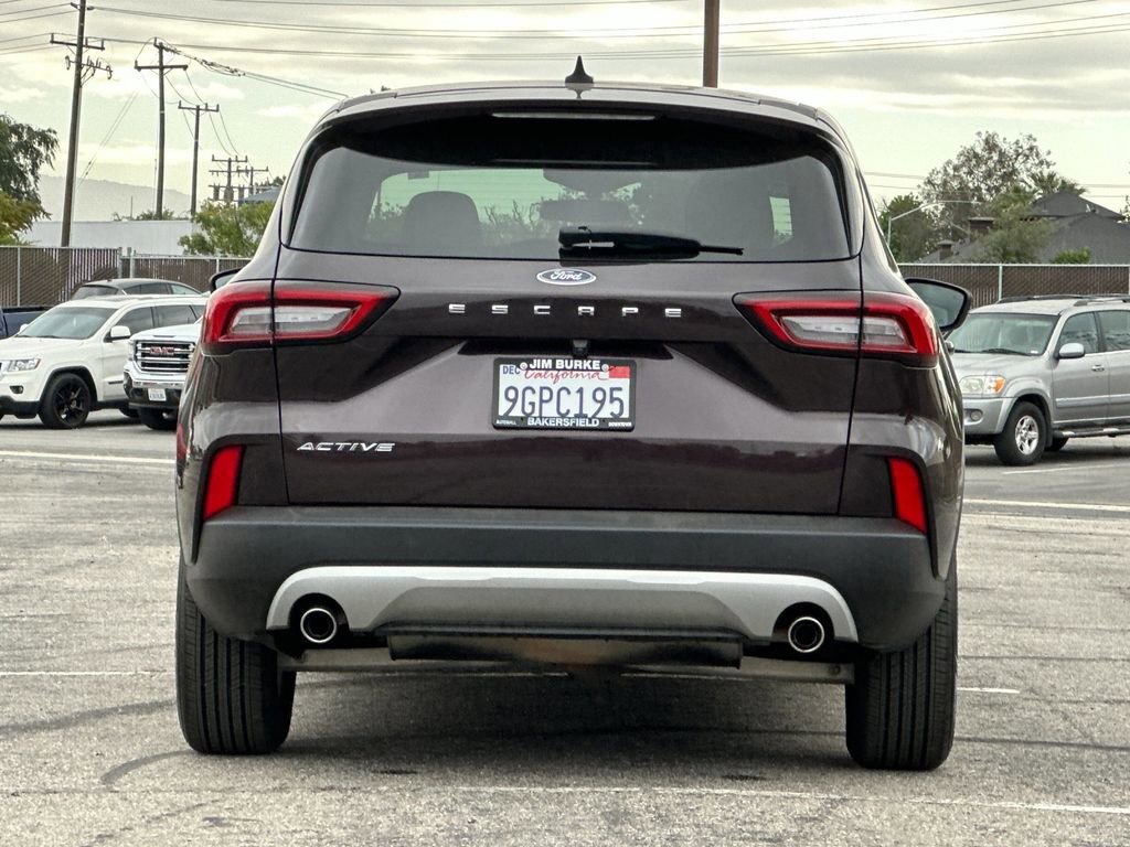 Certified 2023 Ford Escape Active FWD image 4
