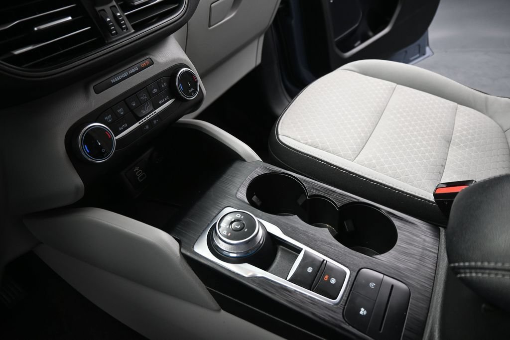 Certified 2024 Ford Escape Active FWD image 16