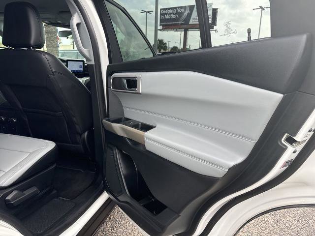 Certified 2021 Ford Explorer XLT w/ Equipment Group 202A RWD image 24
