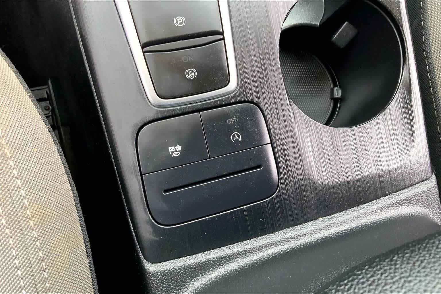 Certified 2020 Ford Escape S FWD image 30