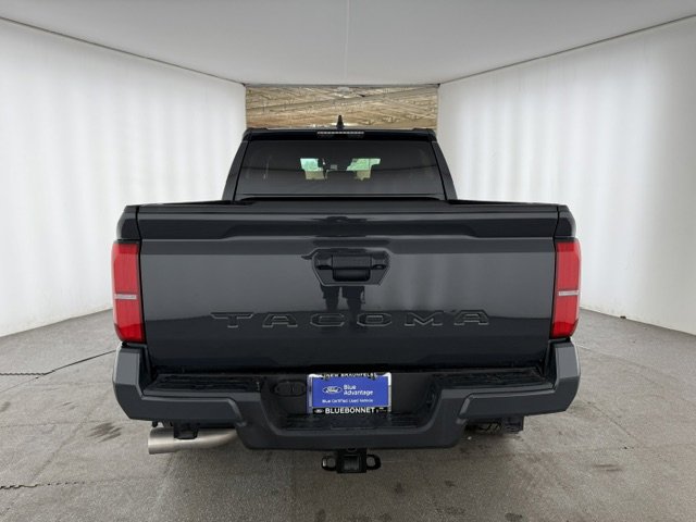 Used 2024 Toyota Tacoma TRD Sport RWD image 4