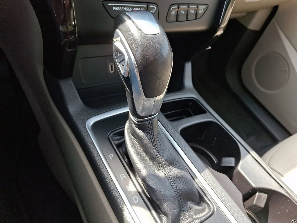 Certified 2018 Ford Escape Titanium w/ Ford Safe & Smart Package image 15