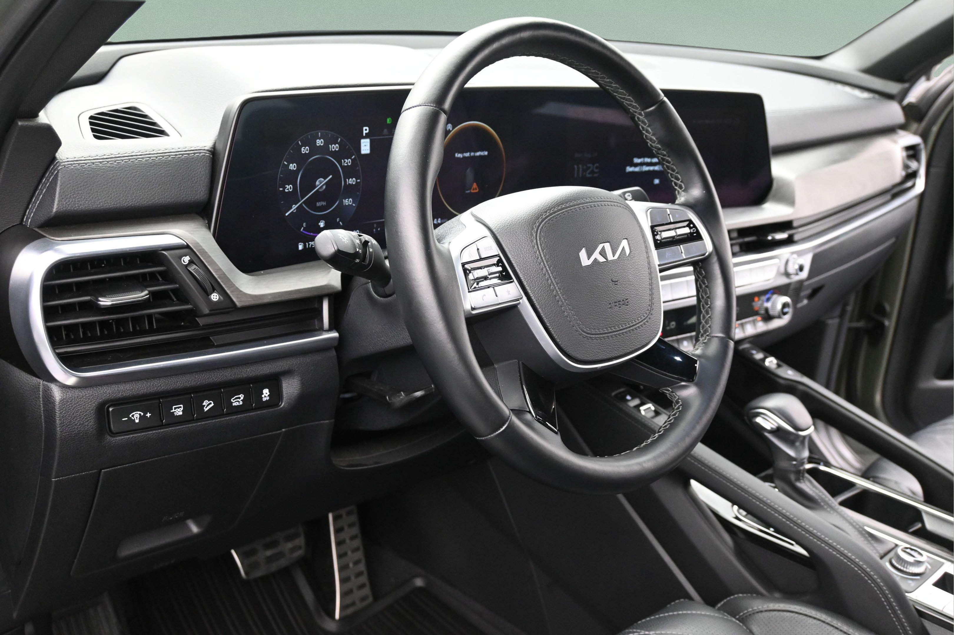 Used 2025 Kia Telluride SX X-Line AWD/4WD image 12