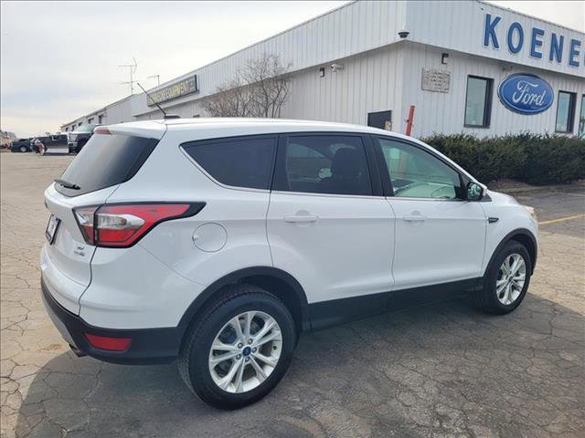 Certified 2017 Ford Escape SE image 5