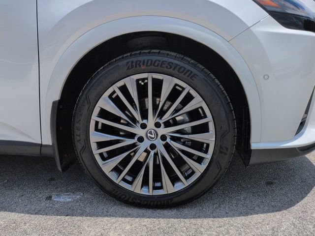 Used 2023 Lexus RX 350 FWD w/ Accessory Package (Z1) image 12