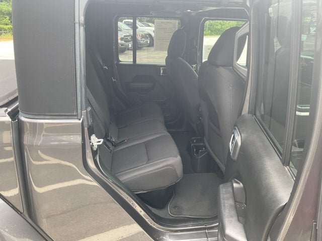 Used 2022 Jeep Gladiator Sport AWD/4WD image 34