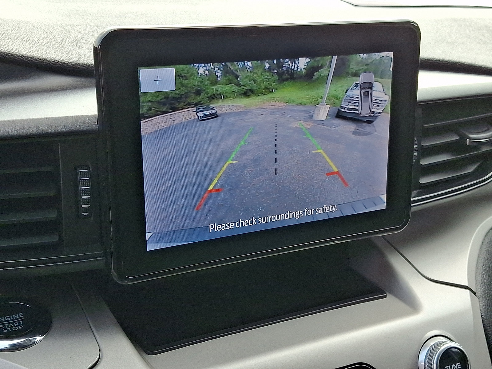 Certified 2023 Ford Explorer XLT AWD/4WD image 19