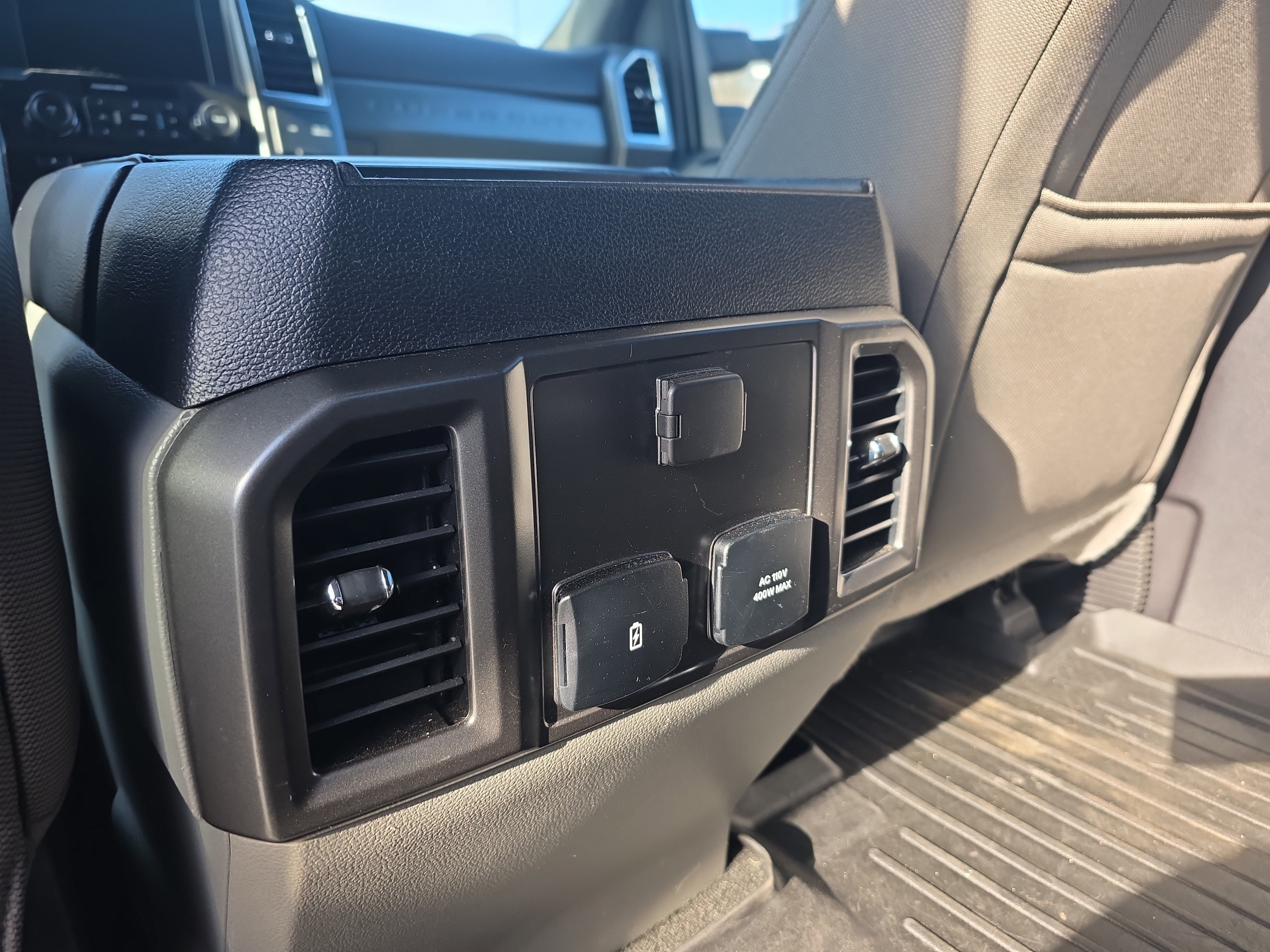 Certified 2018 Ford F250 XLT w/ XLT Premium Package image 24
