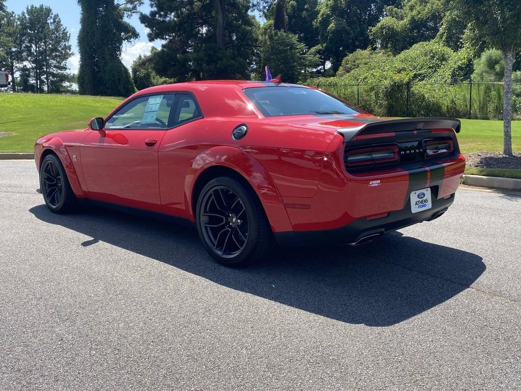 Used 2022 Dodge Challenger R/T Scat Pack RWD image 5