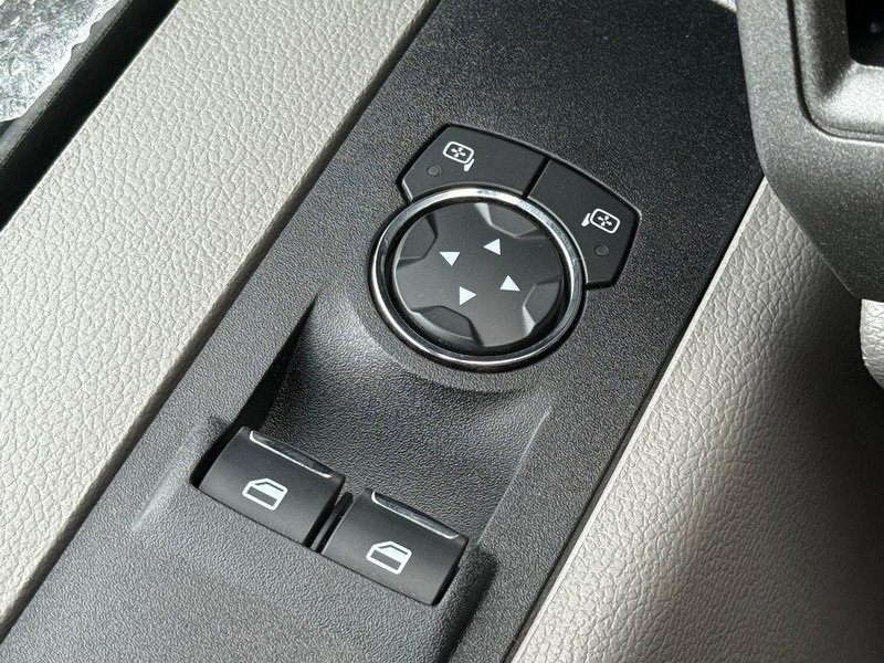 Certified 2021 Ford F250 XL w/ Power Equipment Group image 19