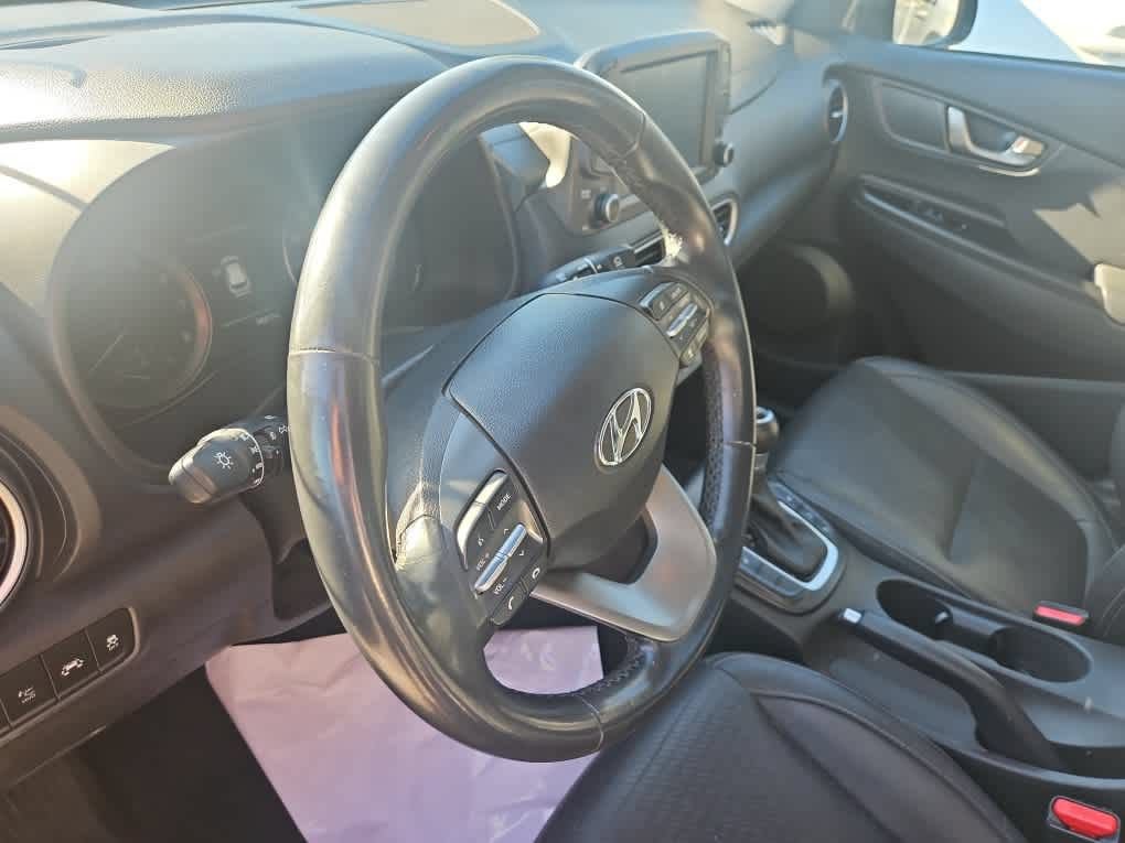 Used 2020 Hyundai Kona Ultimate AWD/4WD image 2