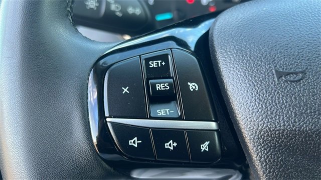 Certified 2022 Ford Escape SE w/ Cold Weather Package image 19