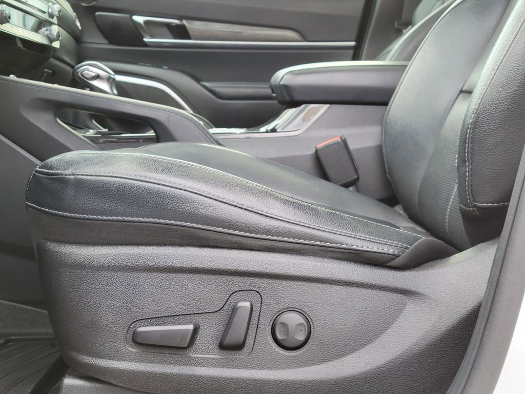 Used 2021 Kia Telluride EX image 25